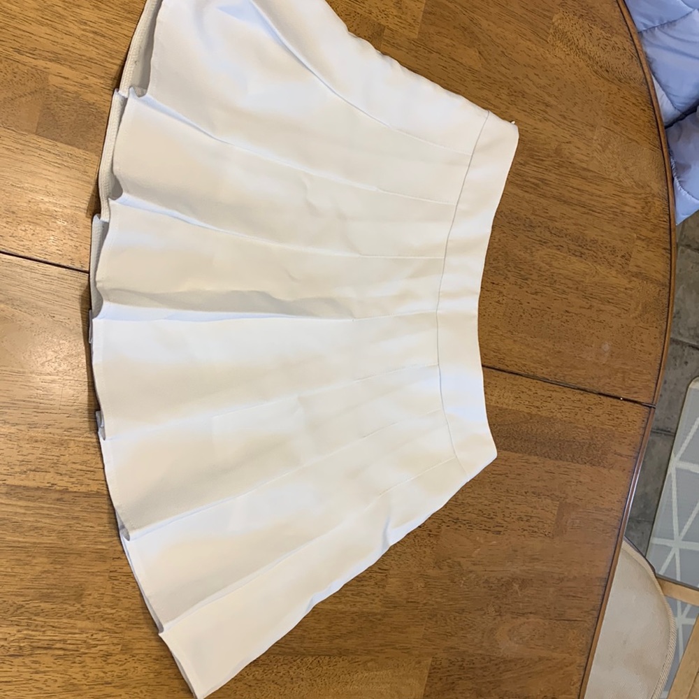 Pleaded skirt